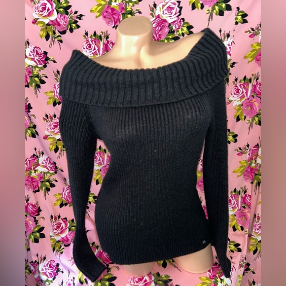 Hollister Sweaters - Hollister cowl neck turtleneck off the shoulder black knit sweater blouse tunic